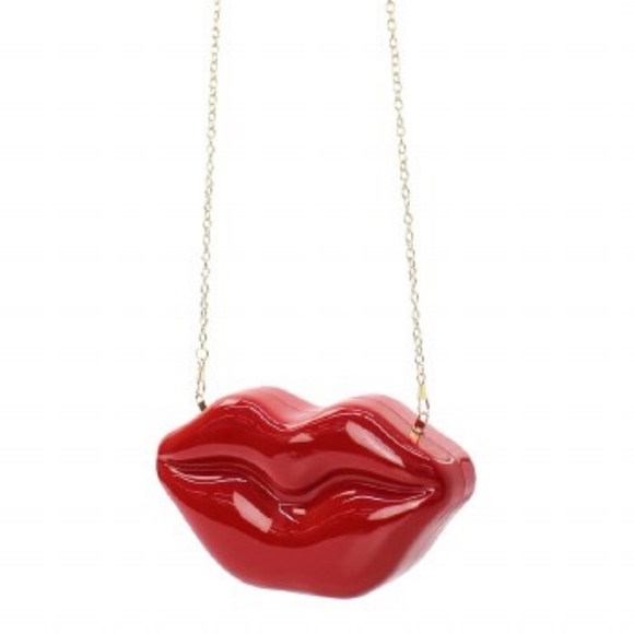 COPY - Lips Clutch 👄 - Picture 3 of 5